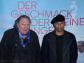 Gérard Depardieu mit Regisseur Slony Sow