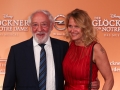 Dieter Hallervorden mit Freundin Christiane Zander - Premiere Disneys DER GLÖCKNER VON NOTRE DAME
