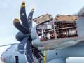 Airbus A400M Atlas, das militärisches Transportflugzeug von Airbus Defence and Space der Bundeswehr (Luftwaffe) Blick auf den Antrieb. Flugzeug vom Lufttransportgeschwader (LTG) 62 in Wunstorf - Niedersachsen -  ILA 2022 Internationale Luft- und Raumfahrtausstellung Berlin in Brandenburg