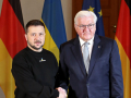 Wolodymyr Selensky, Präsident der Ukraine und Frank-Walter Steinmeier ( Bundespräsident ), Eintrag ins Gästebuch -  Besuch des Präsidenten der Ukraine, Wolodymyr Selensky in der Bundesrepublik Deutschland