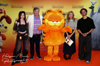 AnniTheDuck (bürgerlich Anissa Baddour, YouTuberin, Streamerin und Cosplayerin), Hape Kerkeling, Garfield, Anke Engelke und Aurel Mertz