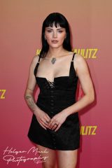 Phenix Kühnert (Autorin, Schauspielerin und Trans-Aktivistin) –  Special Screening von Kaulitz & Kaulitz Staffel 2